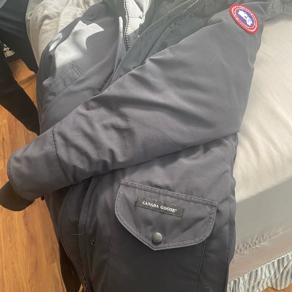 Canada Goose Jacket - Picture 2 of 3